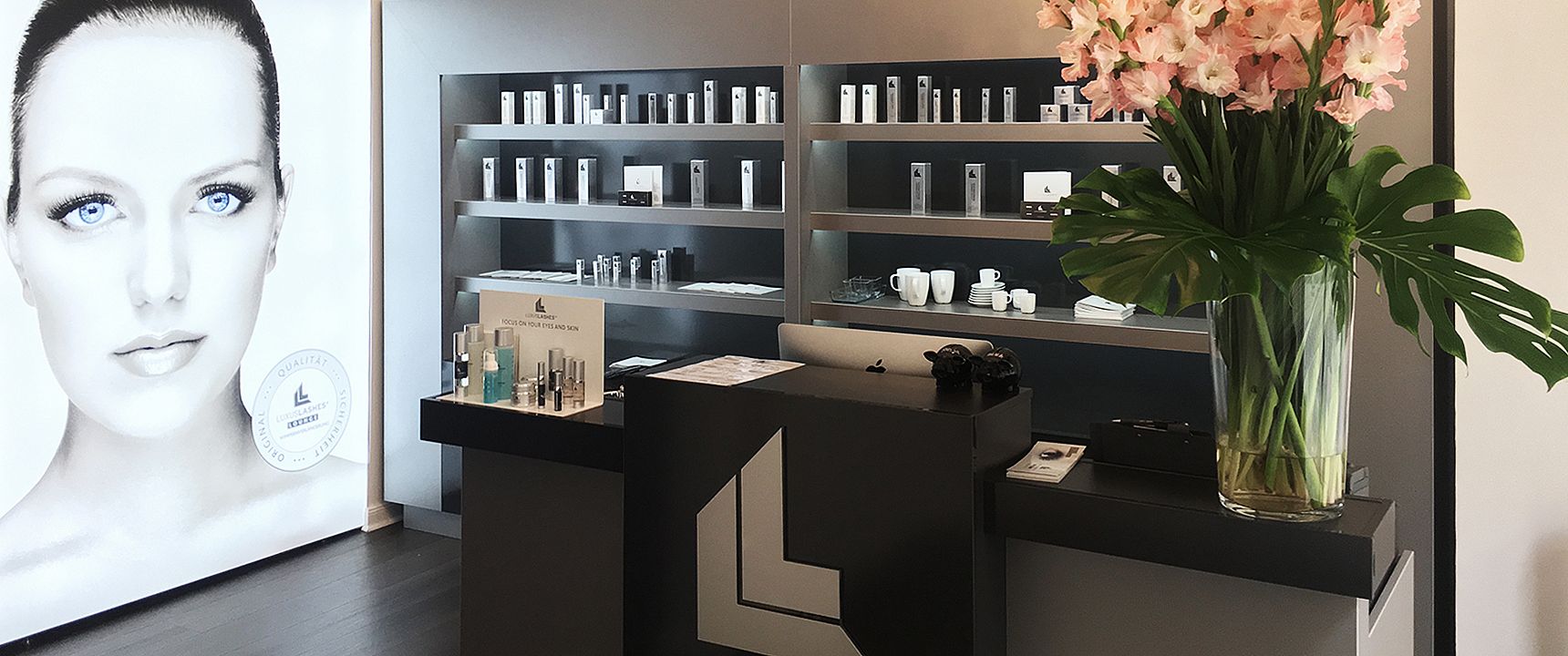 LUXUSLASHES® lounge LUXUSLASHES® lounge